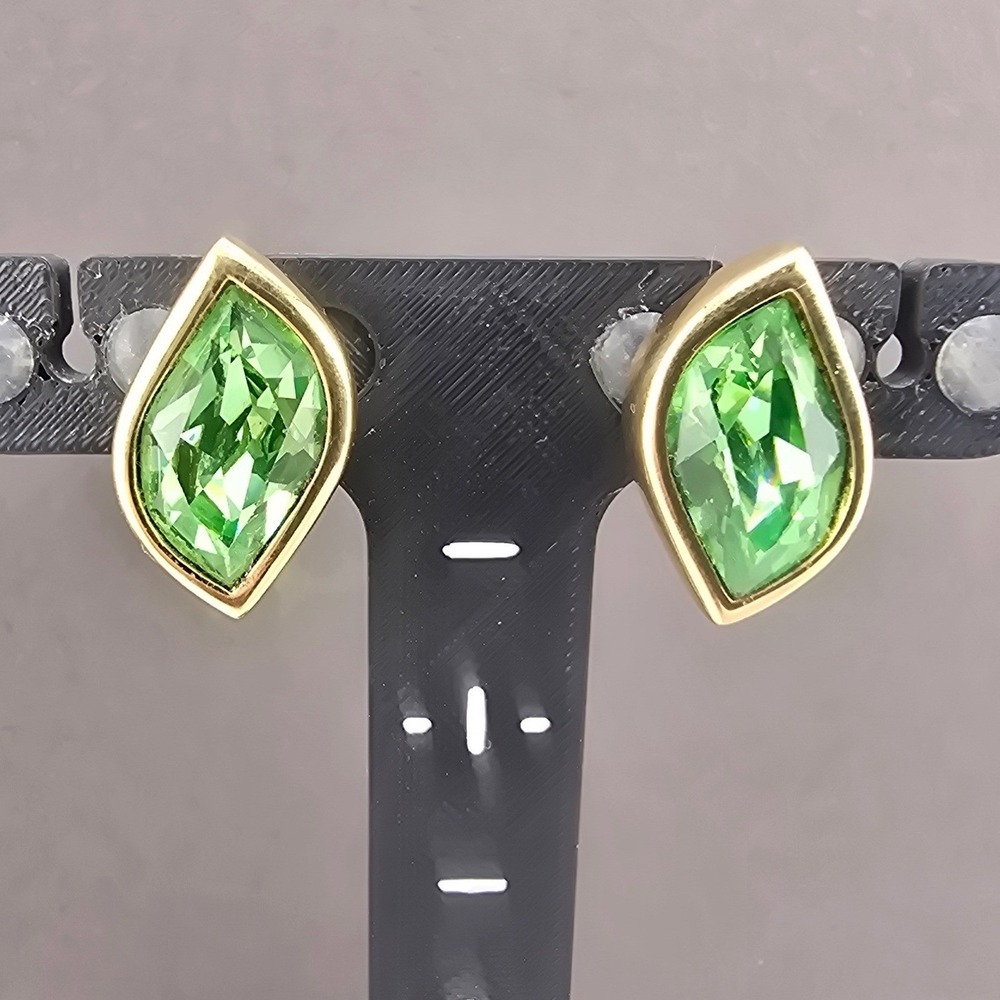 Vintage Swarovski Earrings Green Marquise Crystal Gold Tone Swan Logo 0.75in
